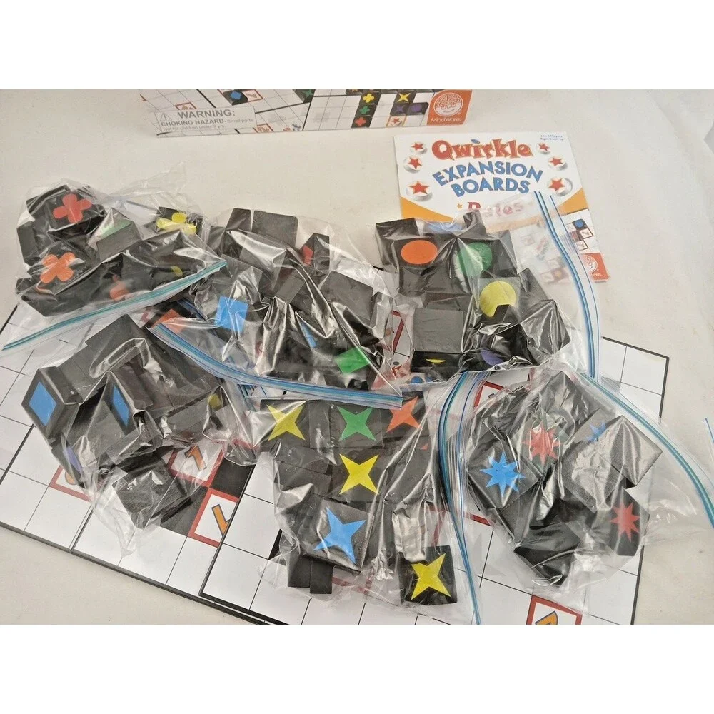 Qwirkle Expansion Boards Game SEALED MindWare 2013 Strategy Select and Connect